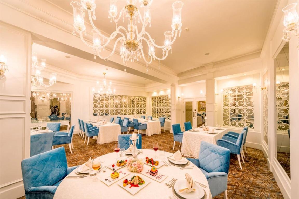 Vuni Palace Premium Kyrenia Hotel & Spa & Casino Beachfront Location ! Agios Nikolaos  Eksteriør billede