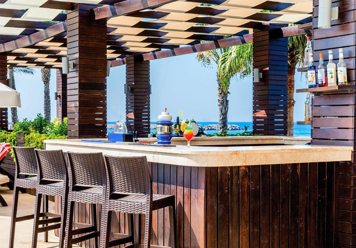 Vuni Palace Premium Kyrenia Hotel & Spa & Casino Beachfront Location ! Agios Nikolaos  Eksteriør billede